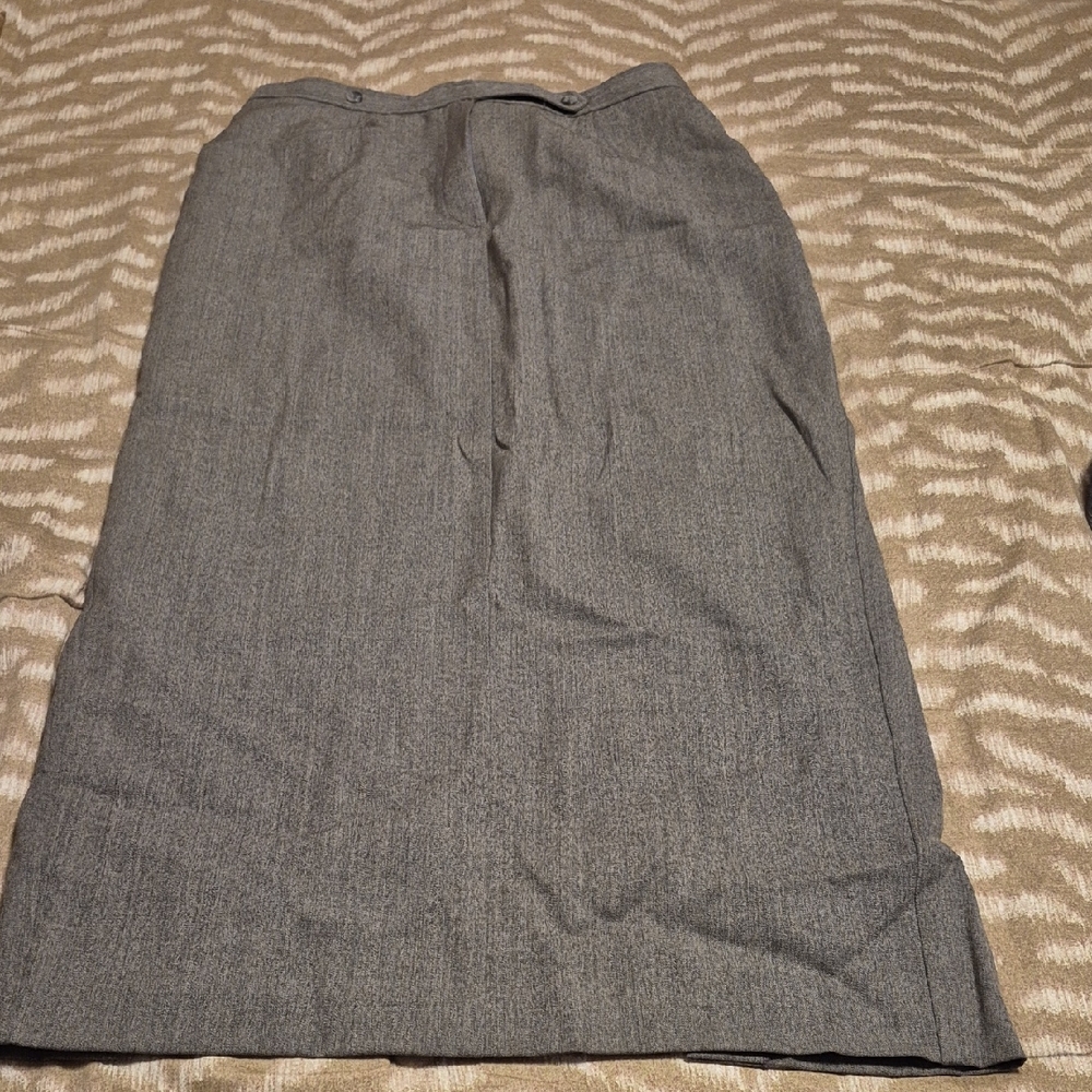 Women's Tailored Gray Pencil Skirt